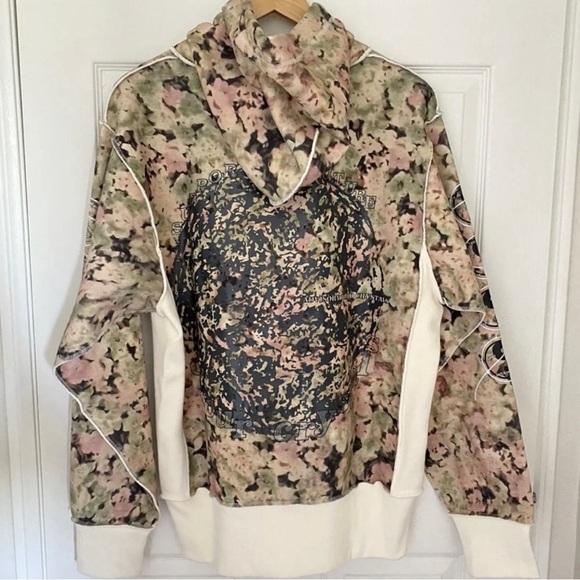 Advisory Board Crystals Hoodie - Picture 4 of 9